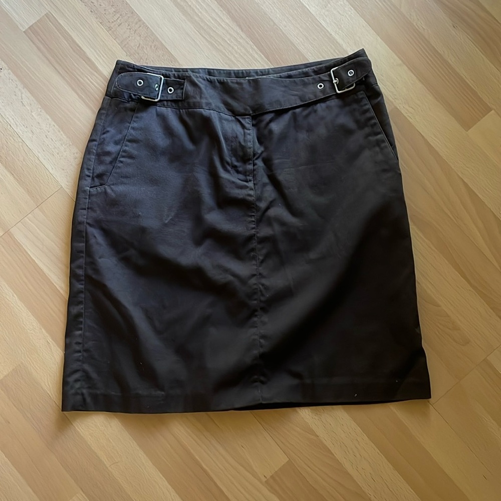 Brown skirt